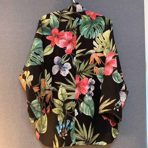 Tropical Print Blazer/Cover-up - Picture 3 of 3